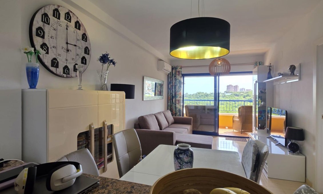 Wiederverkauf - Wohnung -
Orihuela Costa - Altos De Campoamor
