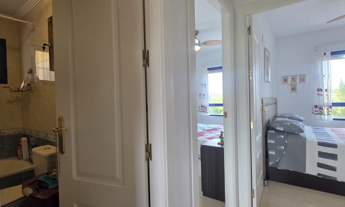 Wiederverkauf - Wohnung -
Orihuela Costa - Altos De Campoamor