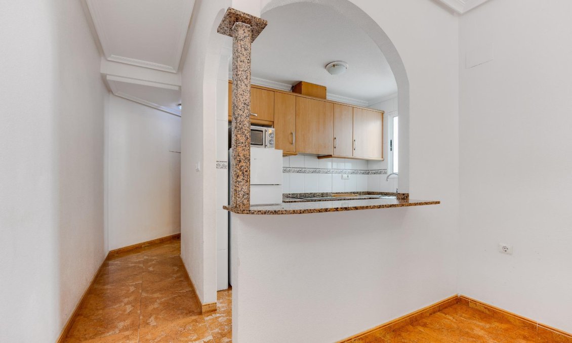 Segunda mano - Apartamento -
Torrevieja - Centro