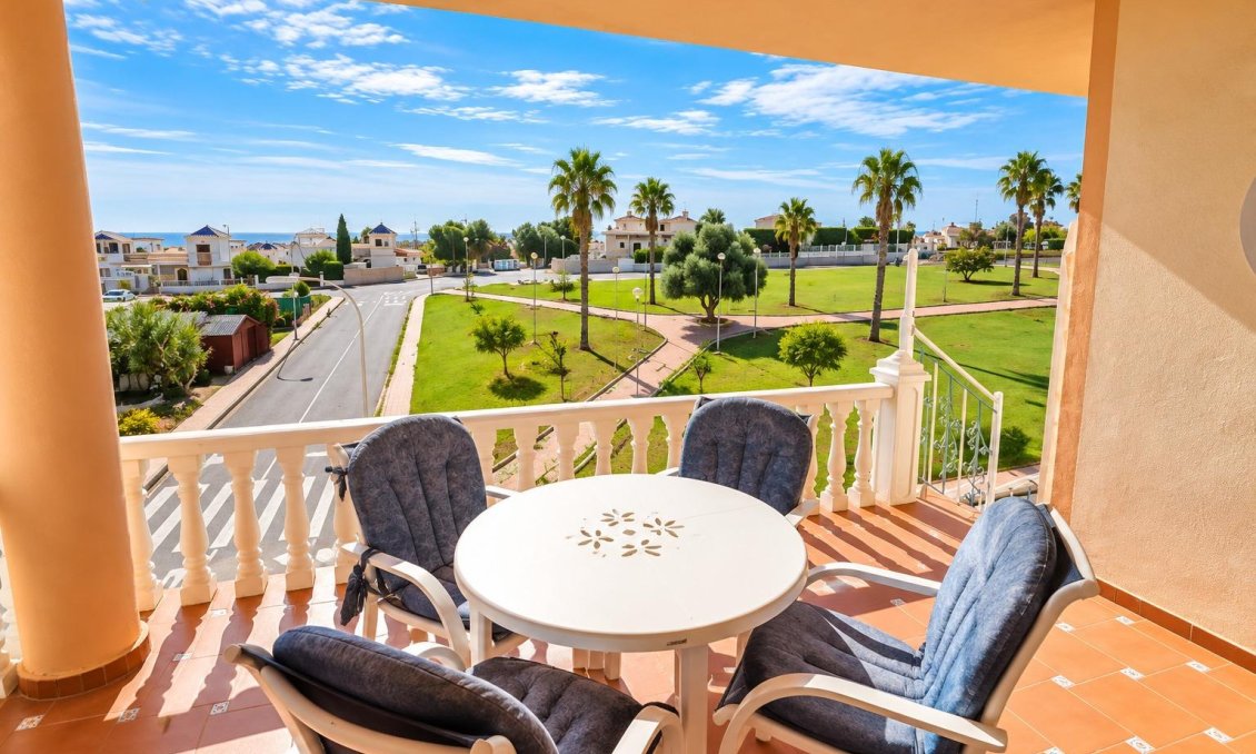Resale - Apartment -
Torrevieja - Costa Blanca