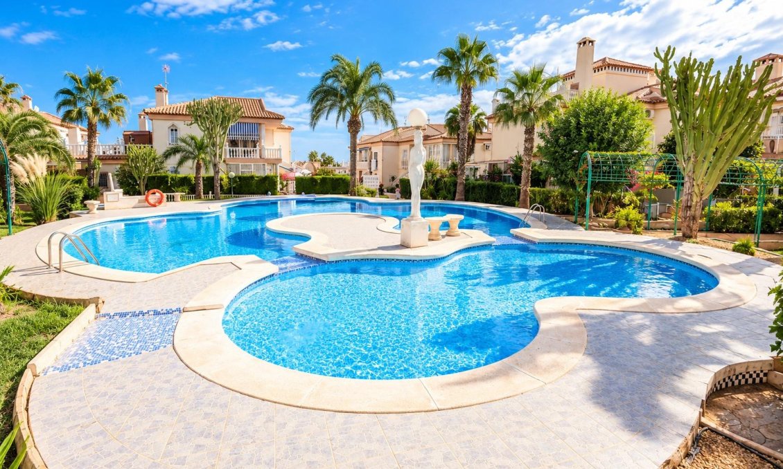 Resale - Apartment -
Torrevieja - Costa Blanca