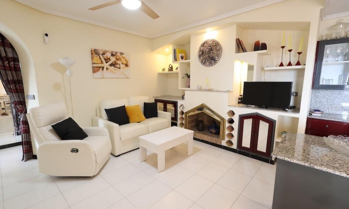 Resale - Apartment -
Torrevieja - Costa Blanca