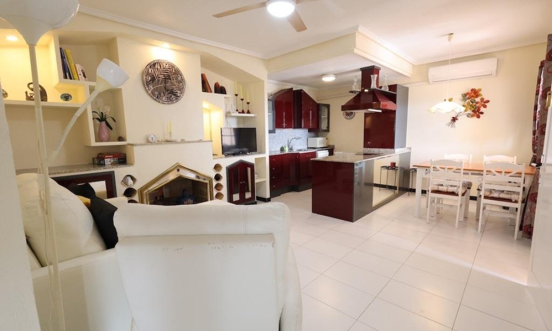 Resale - Apartment -
Torrevieja - Costa Blanca