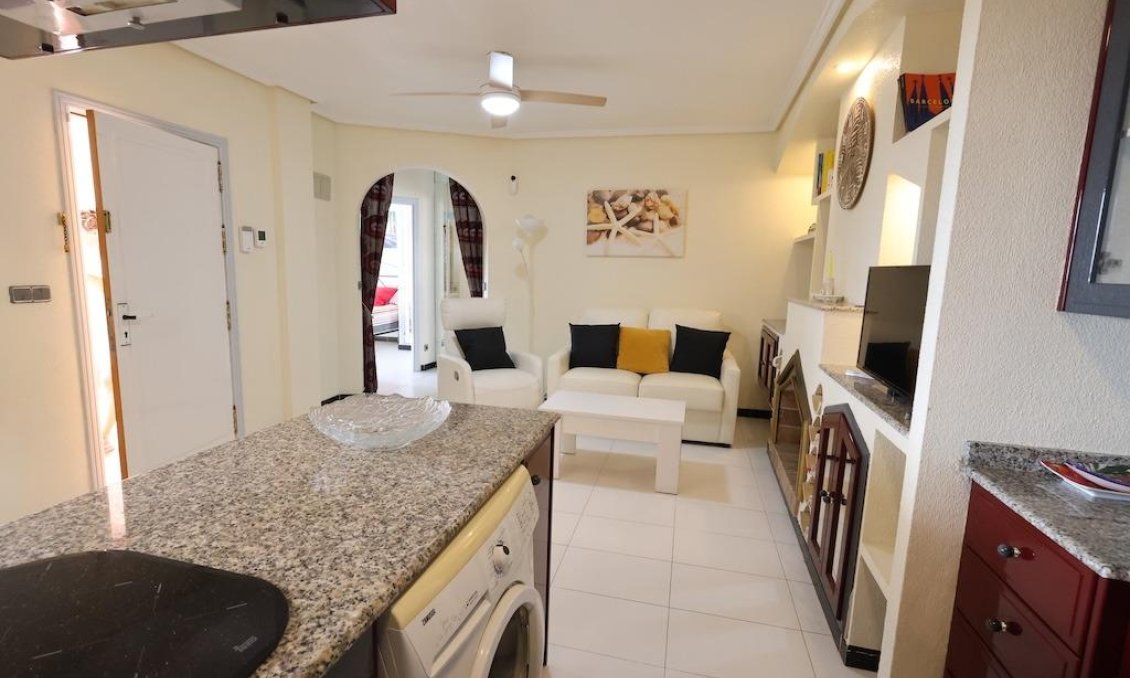 Resale - Apartment -
Torrevieja - Costa Blanca