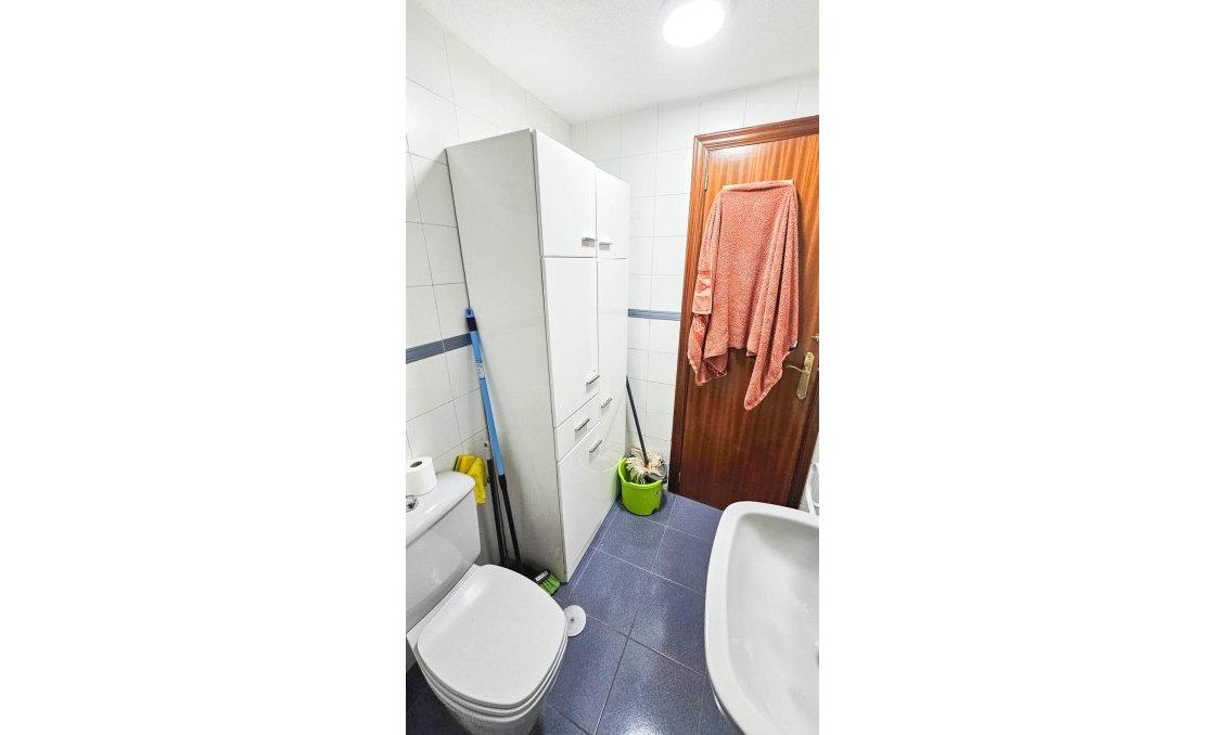 Resale - Apartment -
Torrevieja - PARQUE DE LAS NACIONES