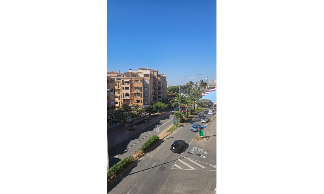 Resale - Apartment -
Torrevieja - PARQUE DE LAS NACIONES