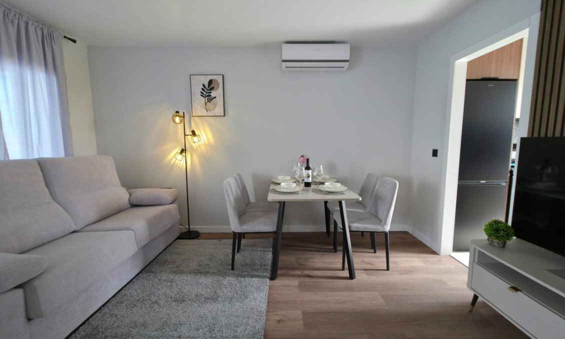 Wiederverkauf - Bungalow -
Torrevieja - Zona Los Frutales