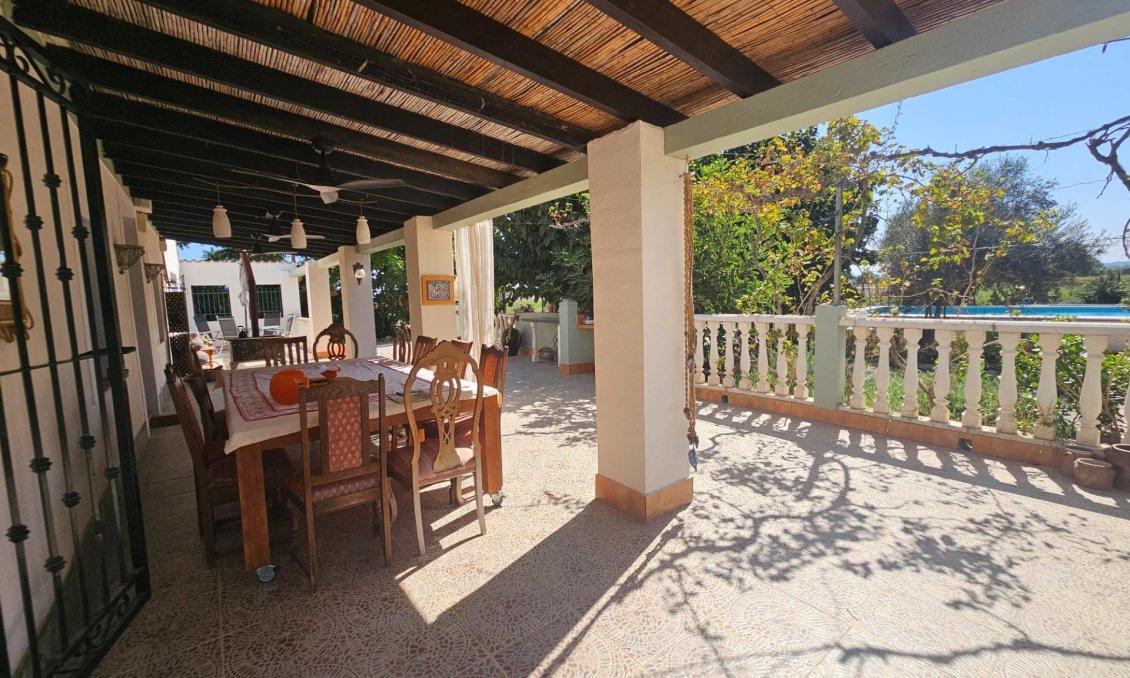Wiederverkauf - Villa -
Orihuela - Molins-campaneta-san Bartolomé