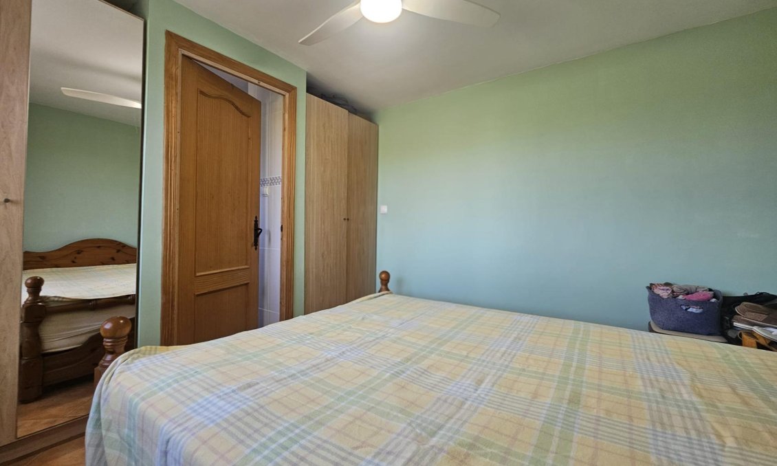 Wiederverkauf - Villa -
Orihuela - Molins-campaneta-san Bartolomé