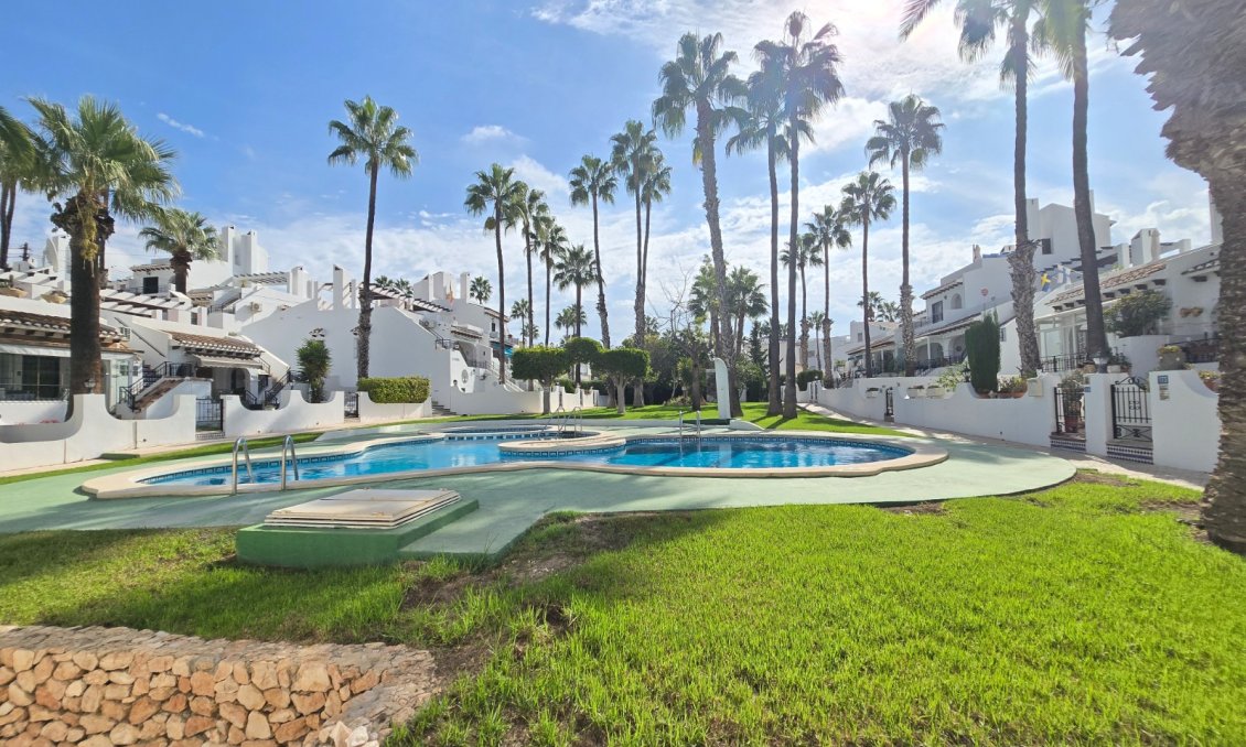 Revânzare - Casă înșiruită -
Villamartin - Costa Blanca