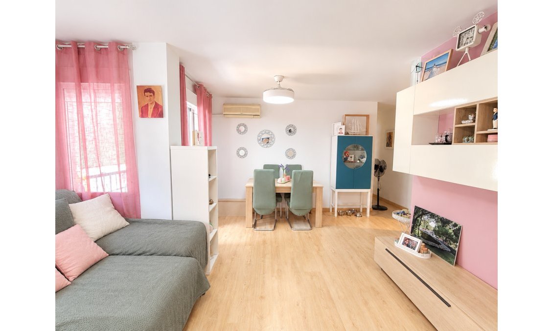 Resale - Apartment -
Torrevieja - Costa Blanca