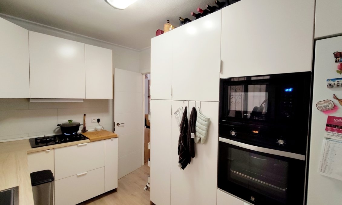 Resale - Apartment -
Torrevieja - Costa Blanca