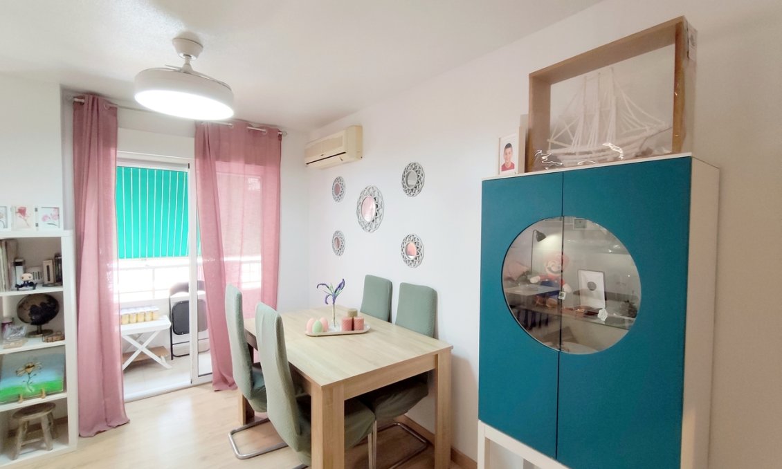Resale - Apartment -
Torrevieja - Costa Blanca