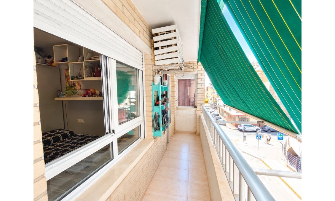 Resale - Apartment -
Torrevieja - Costa Blanca
