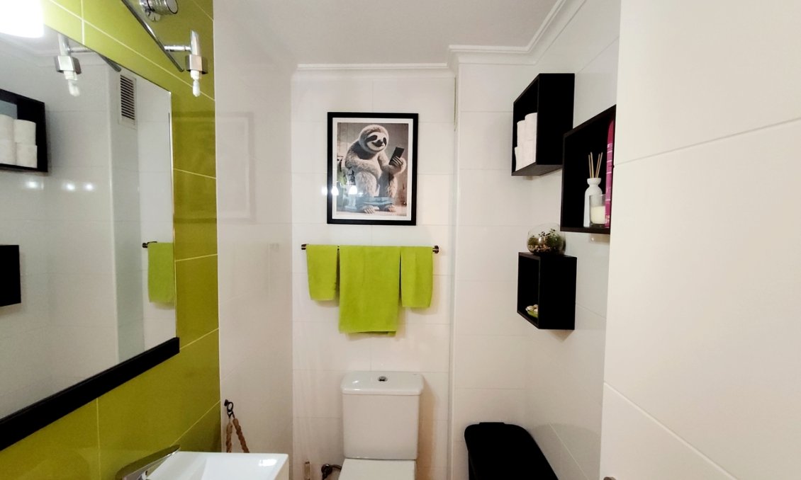 Resale - Apartment -
Torrevieja - Costa Blanca