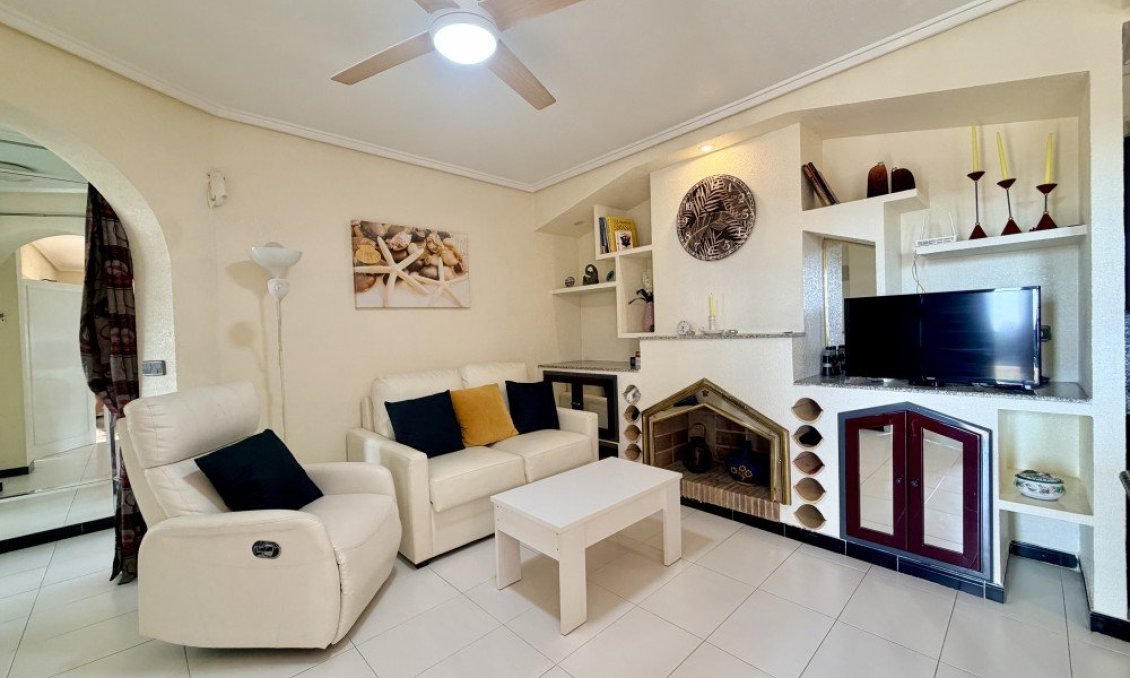 Segunda mano - Bungalow -
Torrevieja - Costa Blanca