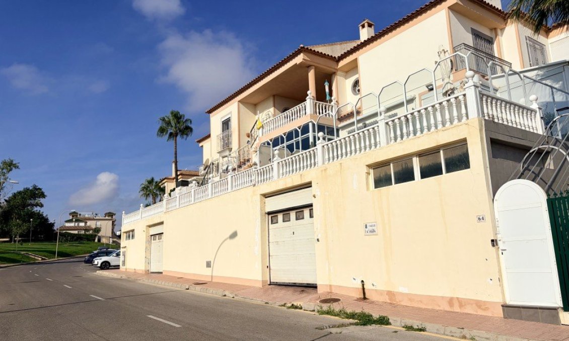 Segunda mano - Bungalow -
Torrevieja - Costa Blanca