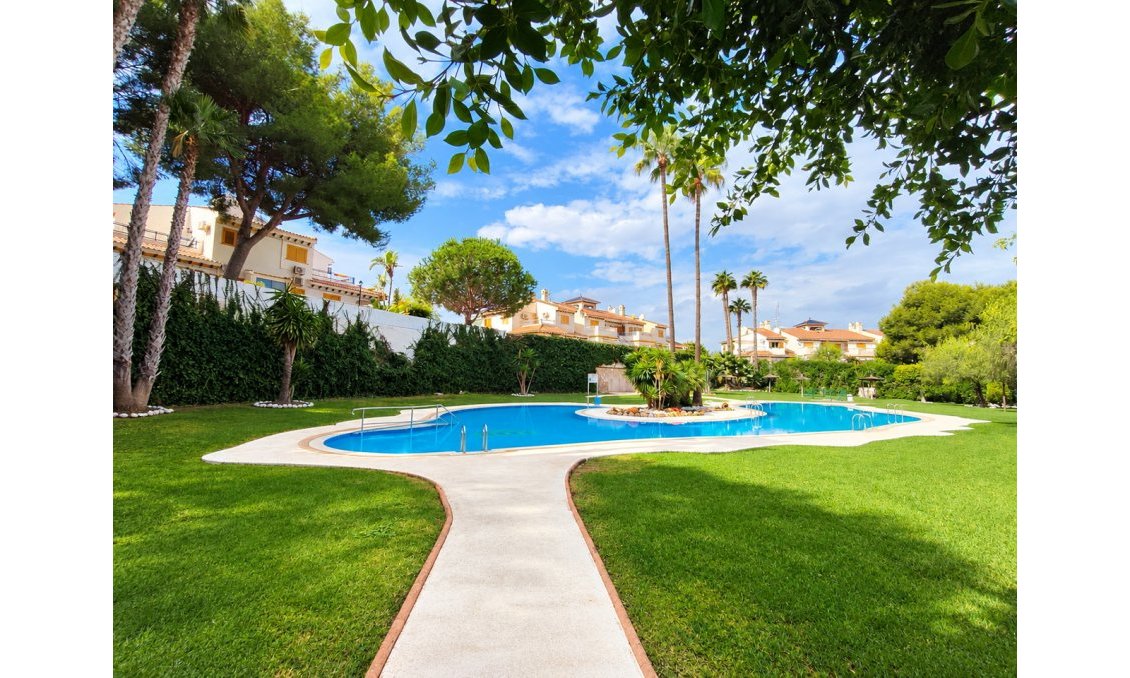 Segunda mano - Ático -
Mil Palmeras - Costa Blanca