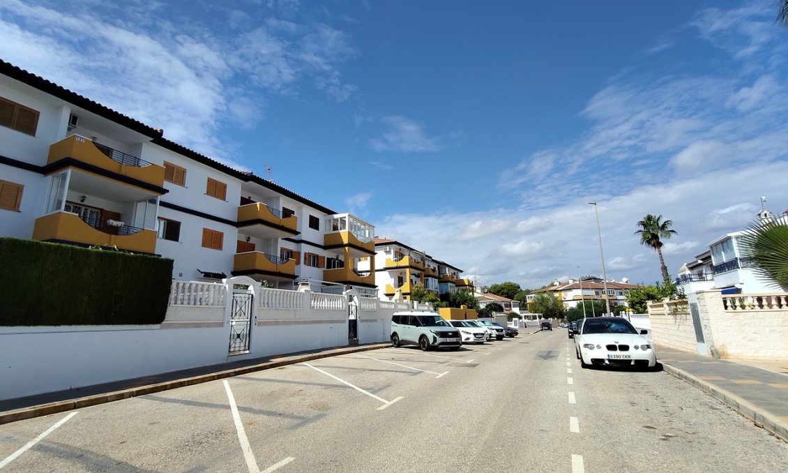 Segunda mano - Ático -
Mil Palmeras - Costa Blanca