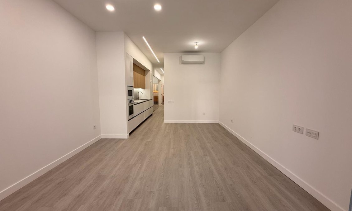 Resale - Apartment -
Torrevieja - Playa del Cura