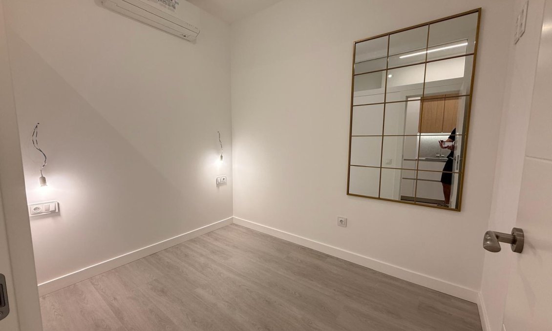 Resale - Apartment -
Torrevieja - Playa del Cura
