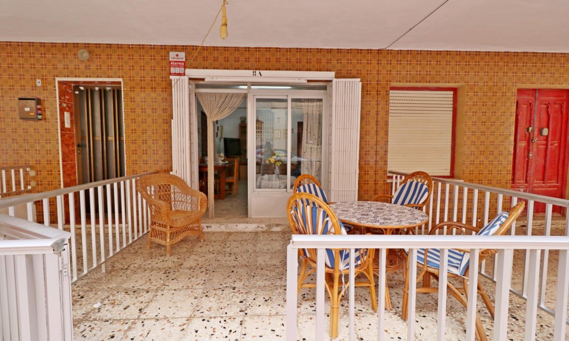 Segunda mano - Apartamento -
Torrevieja - La Mata Pueblo