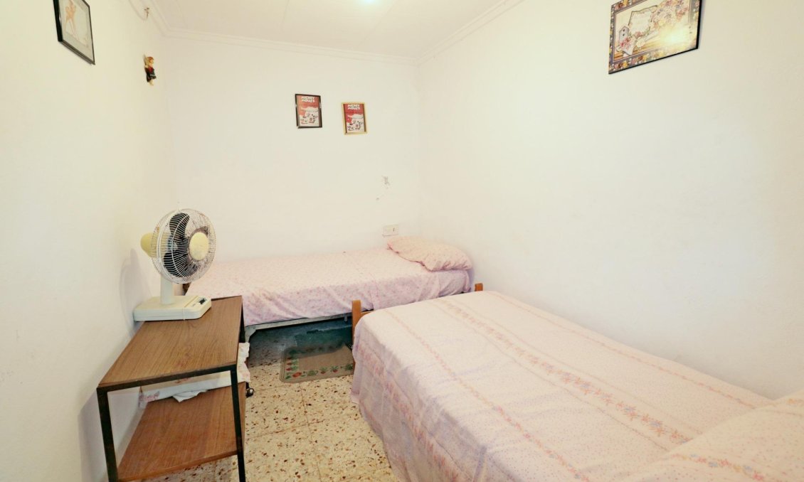 Segunda mano - Apartamento -
Torrevieja - La Mata Pueblo