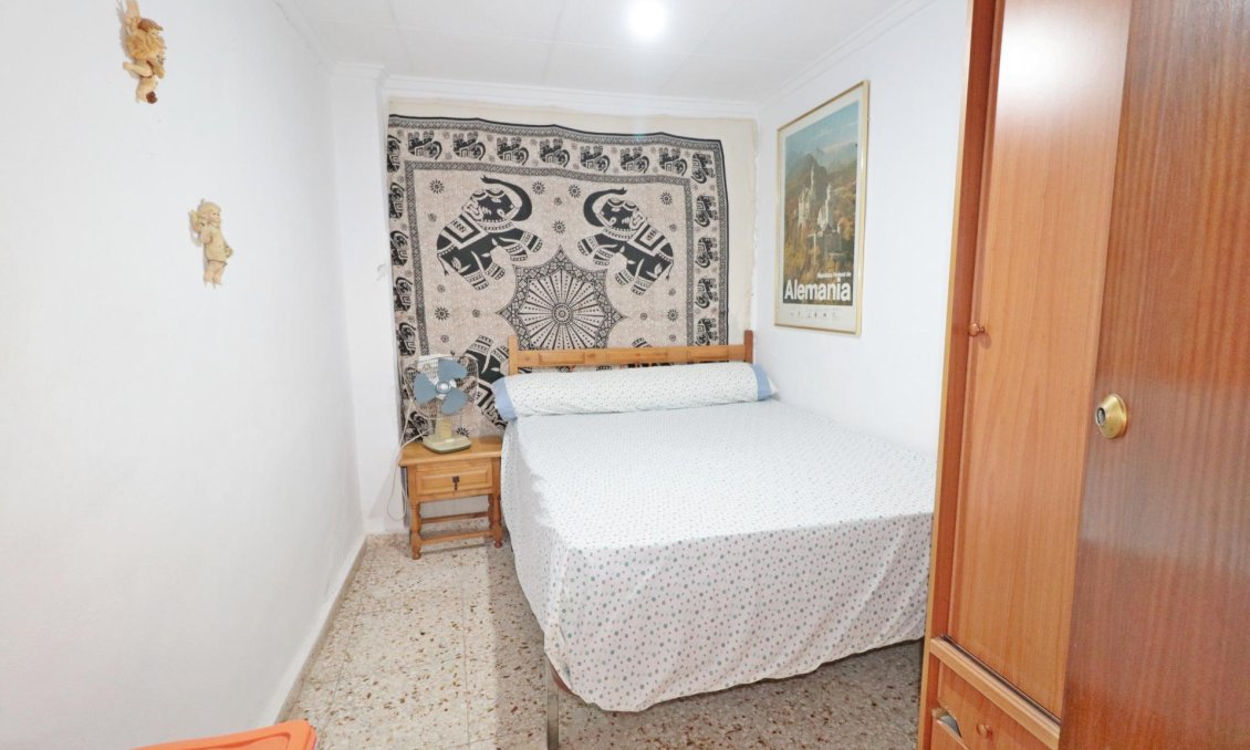 Segunda mano - Apartamento -
Torrevieja - La Mata Pueblo