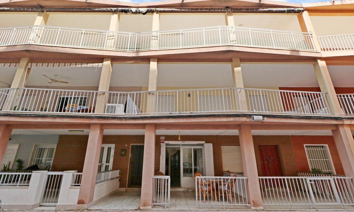 Segunda mano - Apartamento -
Torrevieja - La Mata Pueblo