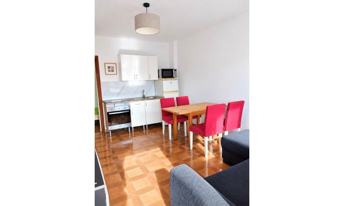 Revânzare - Apartament -
Orihuela Costa - La Regia