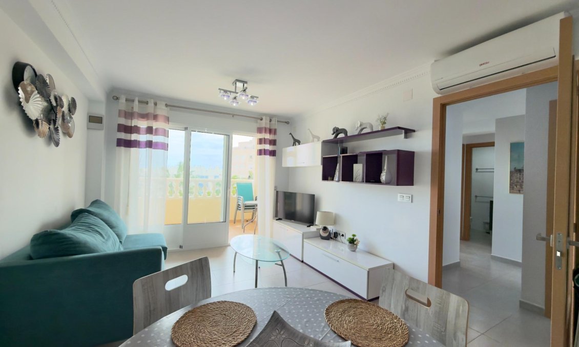 Segunda mano - Apartamento -
Guardamar del Segura - Urbanizaciones