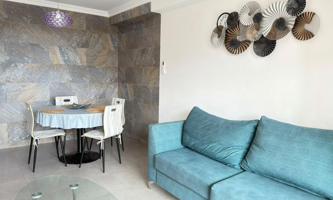 Segunda mano - Apartamento -
Guardamar del Segura - Urbanizaciones