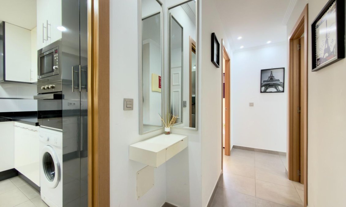 Segunda mano - Apartamento -
Guardamar del Segura - Urbanizaciones