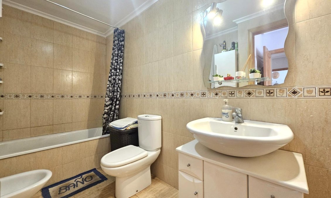 Segunda mano - Apartamento -
Formentera del Segura - Pueblo 5