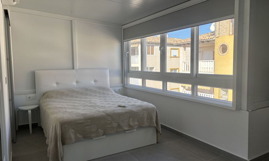 Segunda mano - Adosado -
La Zenia - Costa Blanca