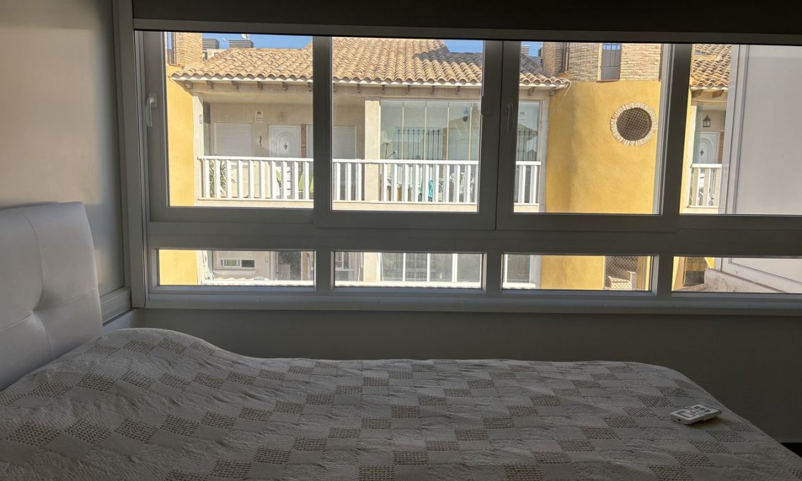 Segunda mano - Adosado -
La Zenia - Costa Blanca