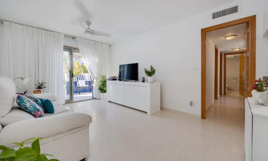 Használt Ingatlanok - Tetőtéri lakás -
Torrevieja - Costa Blanca