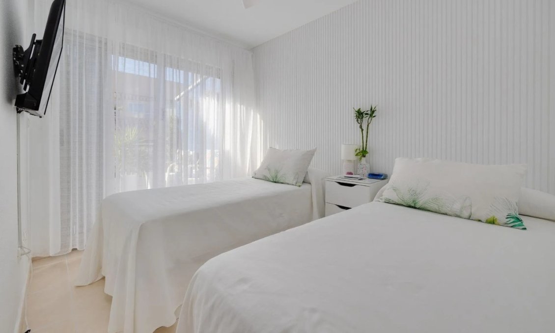 Használt Ingatlanok - Tetőtéri lakás -
Torrevieja - Costa Blanca
