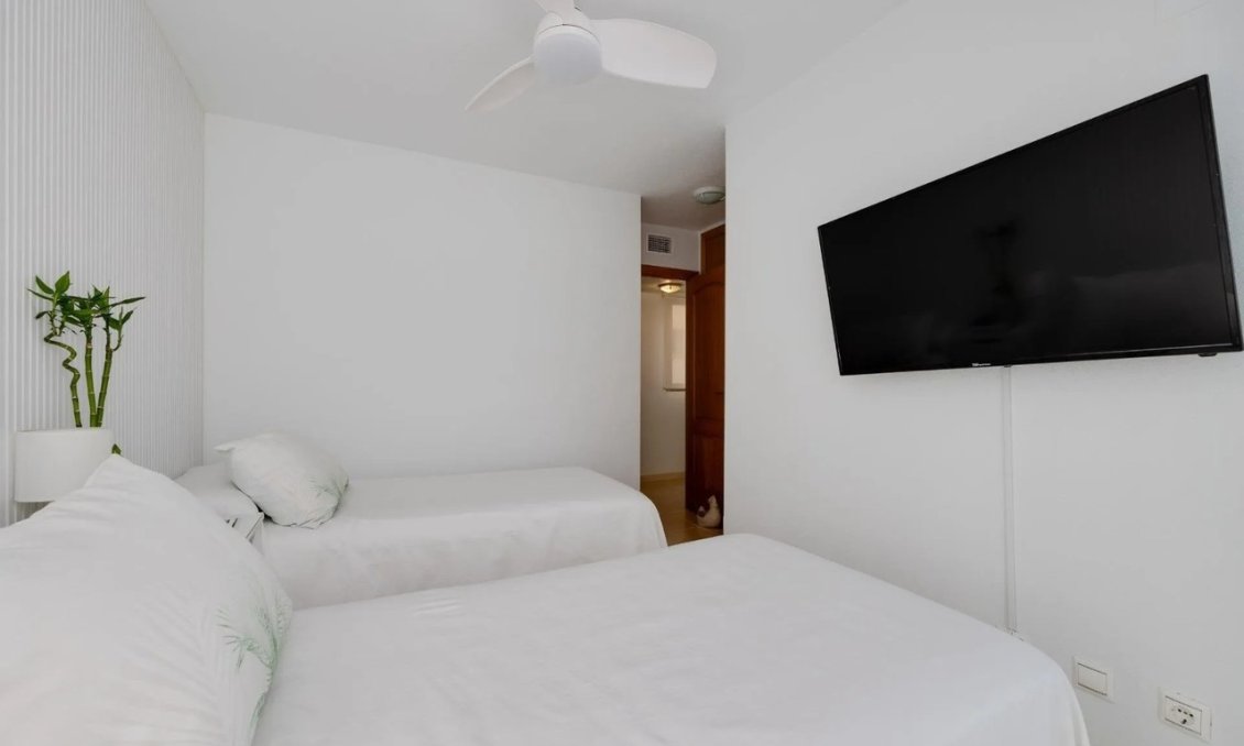 Használt Ingatlanok - Tetőtéri lakás -
Torrevieja - Costa Blanca
