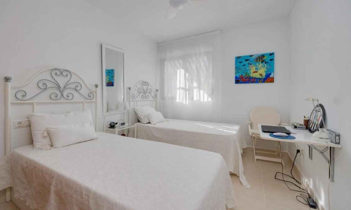 Használt Ingatlanok - Tetőtéri lakás -
Torrevieja - Costa Blanca
