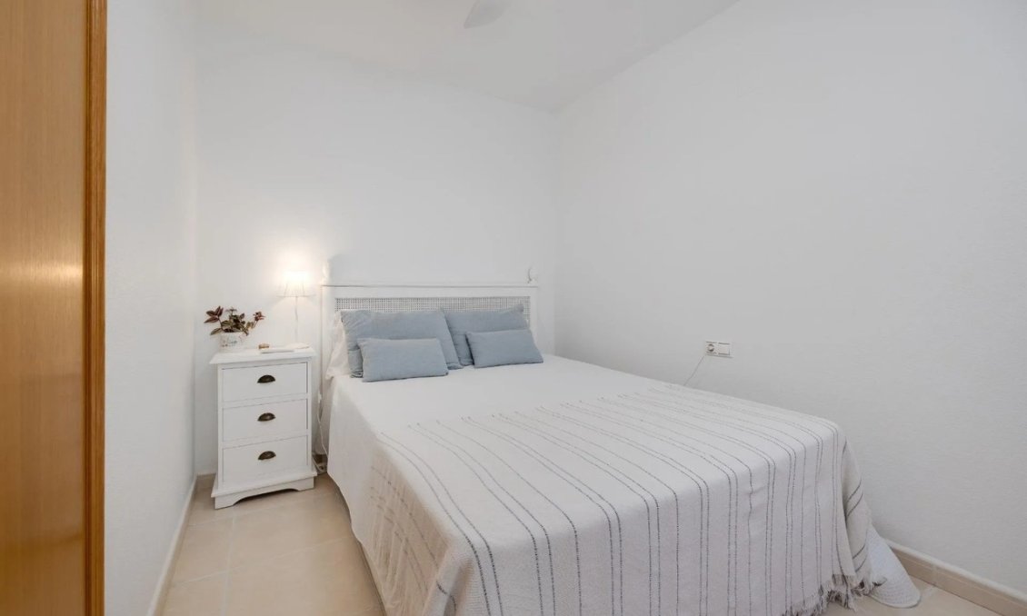 Használt Ingatlanok - Tetőtéri lakás -
Torrevieja - Costa Blanca