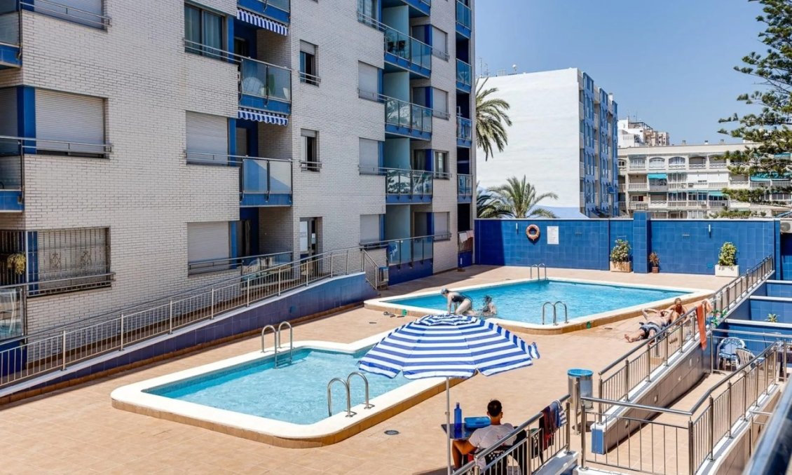 Használt Ingatlanok - Tetőtéri lakás -
Torrevieja - Costa Blanca
