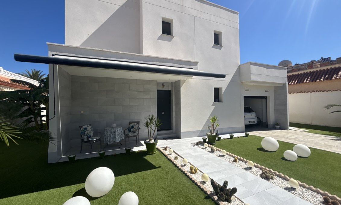 Segunda mano - Villa -
Los Urrutias - Costa Calida