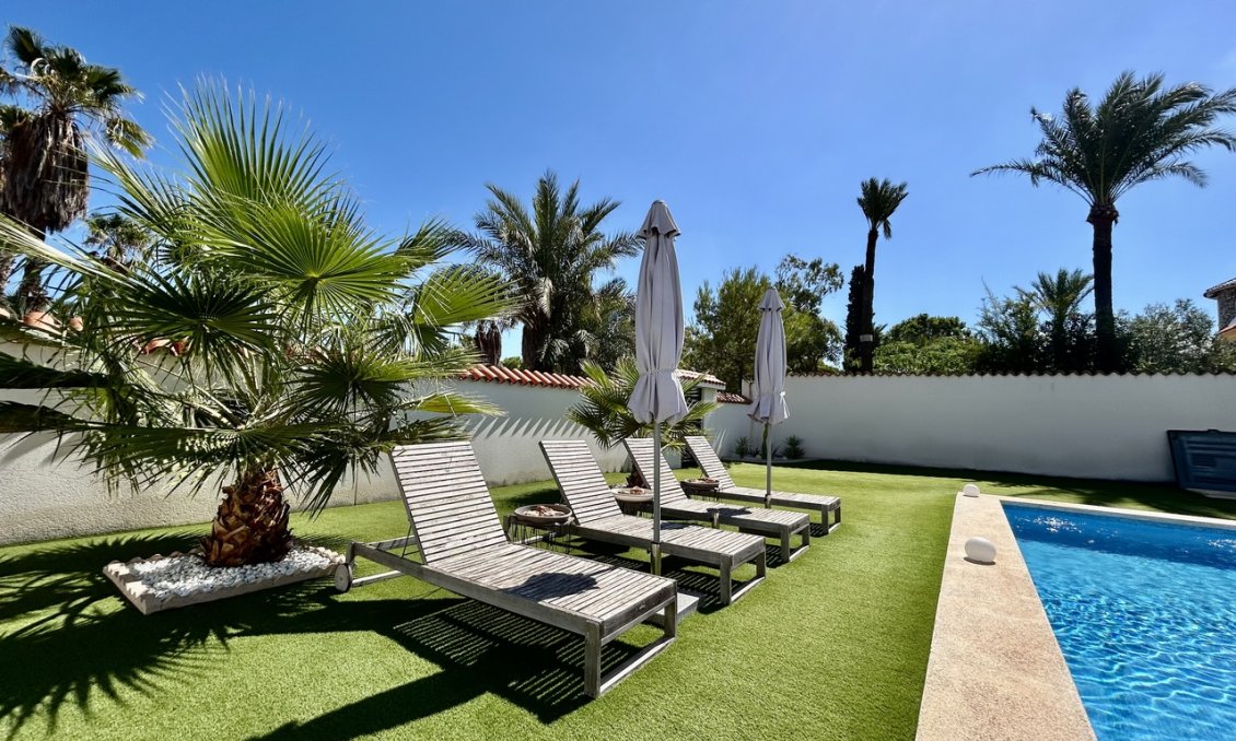 Segunda mano - Villa -
Los Urrutias - Costa Calida
