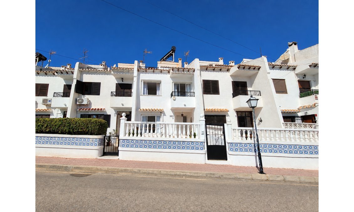 Segunda mano - Adosado -
Los Balcones - Costa Blanca