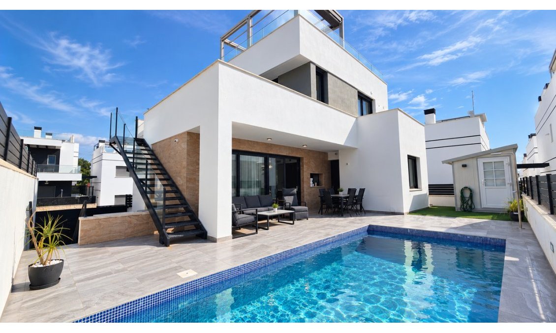 Segunda mano - Villa -
Villamartin - Costa Blanca
