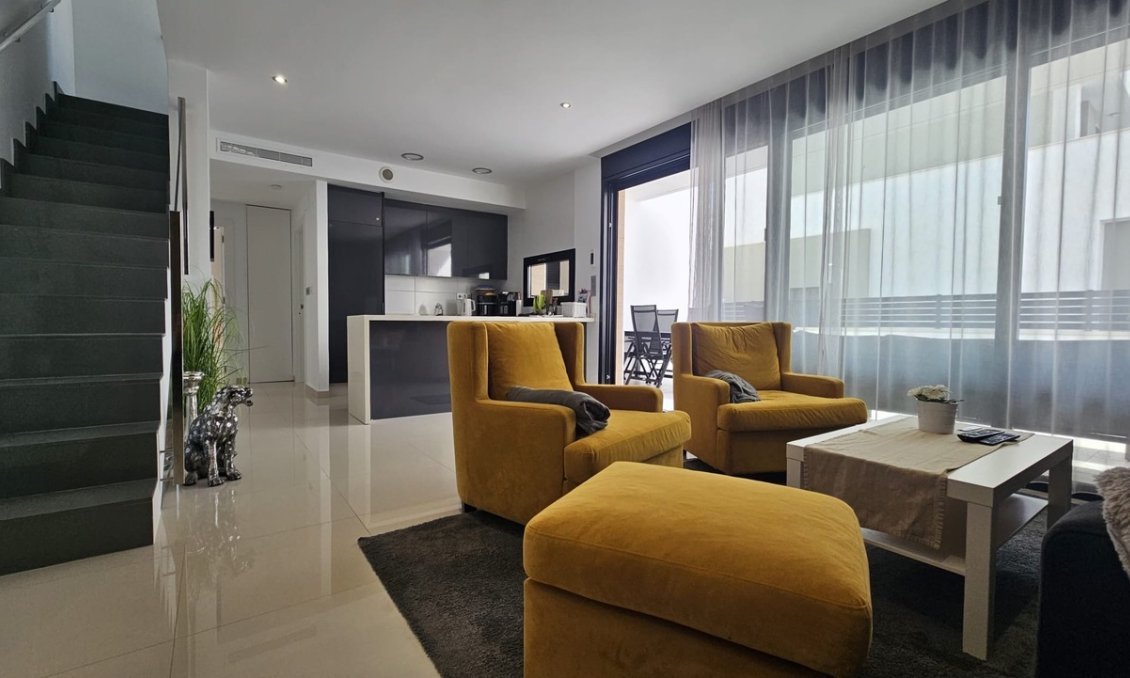 Segunda mano - Villa -
Villamartin - Costa Blanca