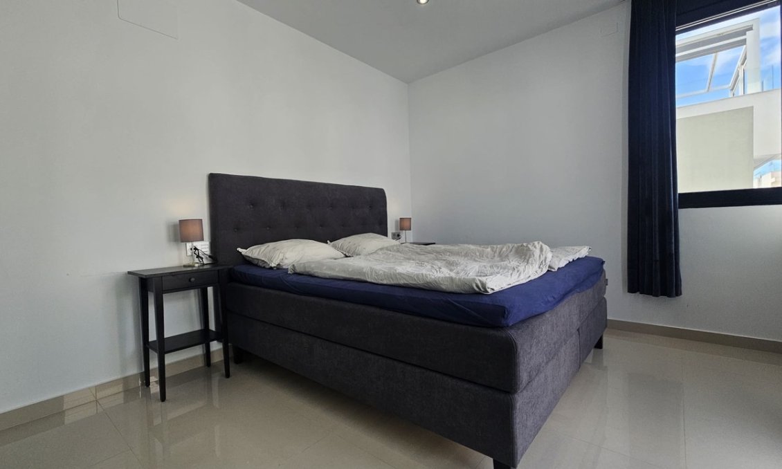 Segunda mano - Villa -
Villamartin - Costa Blanca