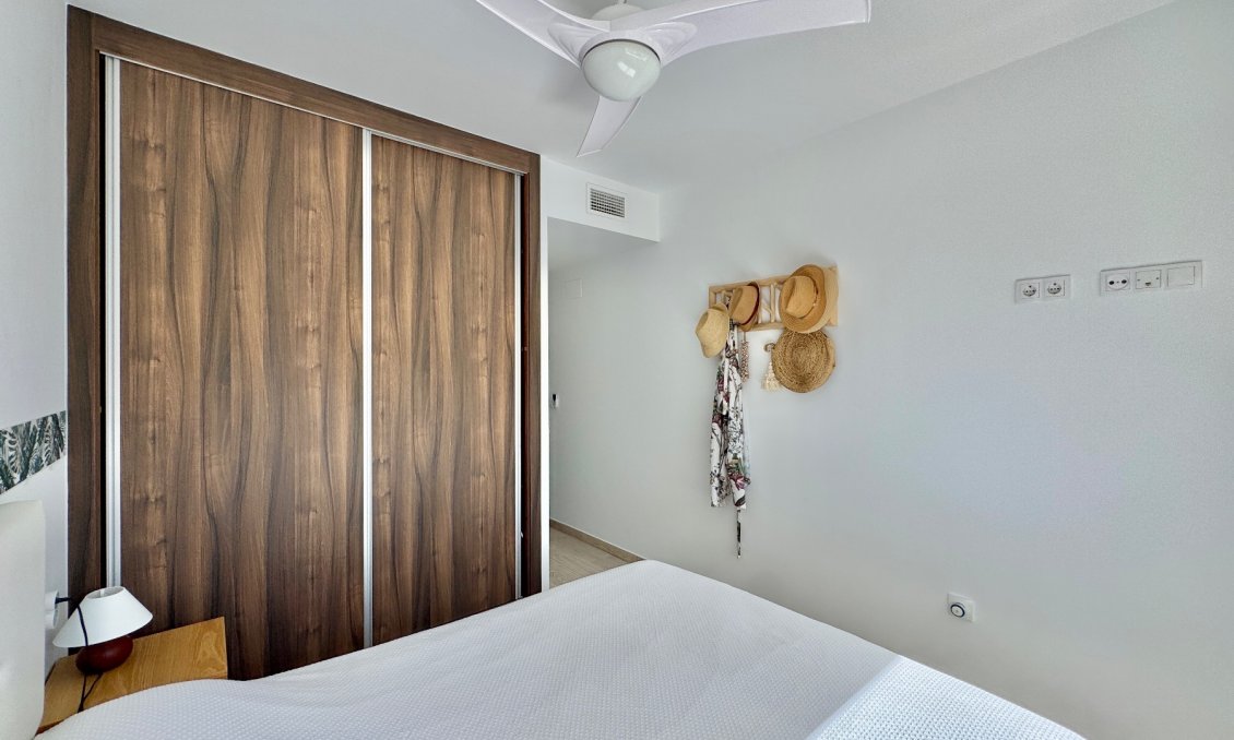 Segunda mano - Apartamento -
Orihuela - Inland