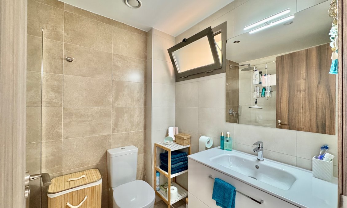 Segunda mano - Apartamento -
Orihuela - Inland